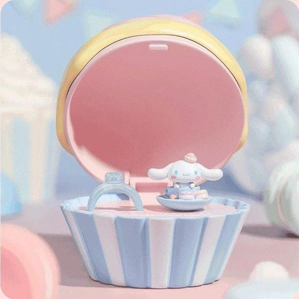 Cinnamoroll Cupcake Mystery Ring
