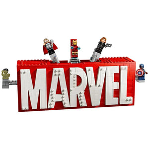 Marvel Logo & Minifigures By Lego - Bear Hugs