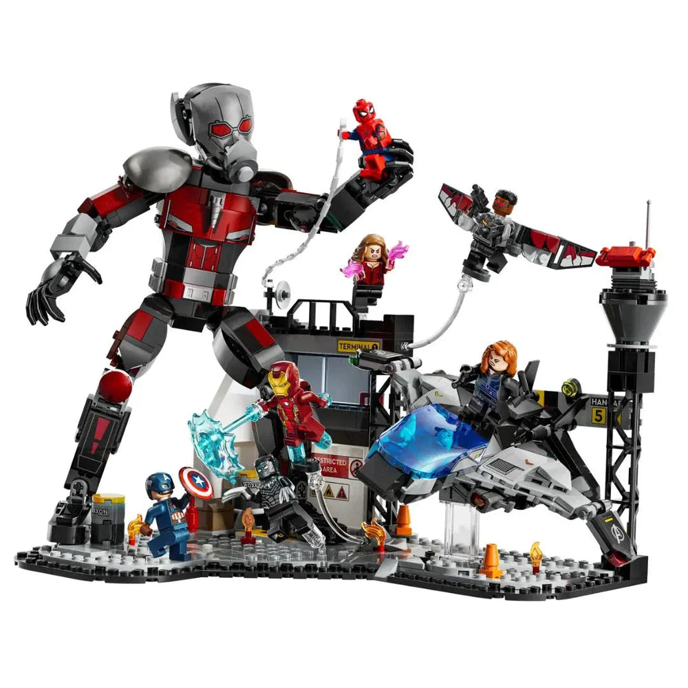 Captain America: Civil War Action Battle By Lego - Bear Hugs