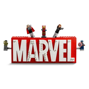 Marvel Logo & Minifigures By Lego - Bear Hugs