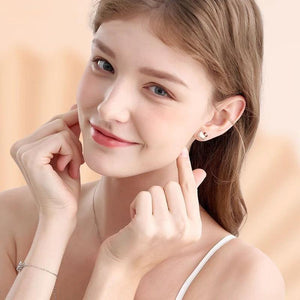 Hello Kitty Lucky Earring - Bear Hugs