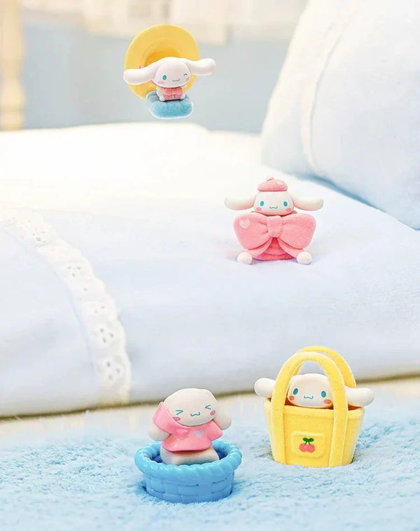 Cinnamoroll Winter Wardrobe Series Blind Box - Bear Hugs