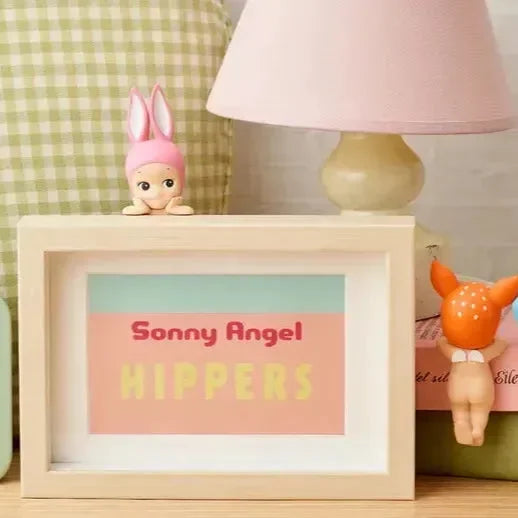 Sonny Angel Hanging Around Hippers