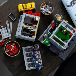 Spiderman Daily Bugle Set by LEGO - Bear Hugs