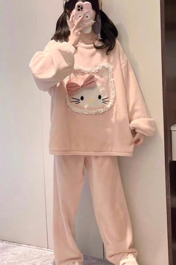 Cute Pajamas Home Suit PN6990 - Bear Hugs