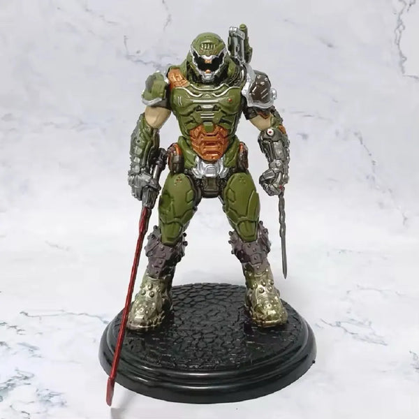 McFarlane Arkham Doom Figure (21 cm) - Bear Hugs