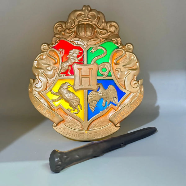 HP Hogwarts Wand Control Crest Lamp