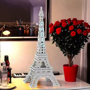 Dang Dang Eiffel Tower Micro Particle Blocks