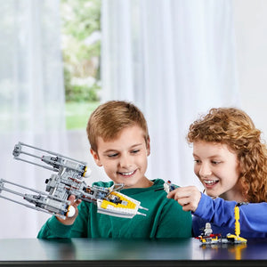 Star Wars Y-Wing Starfighter Building Blocks (691 Pcs)