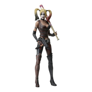 NECA Arkham City Harley Quinn Figure (18 cm)