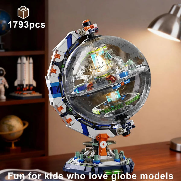 Space Station Globe Building Set (1793 Pcs)