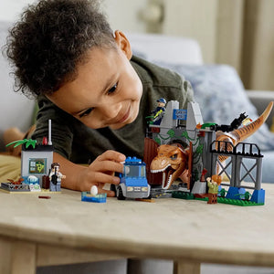 Juniors Jurassic World T.Rex Breakout (150 Pcs)