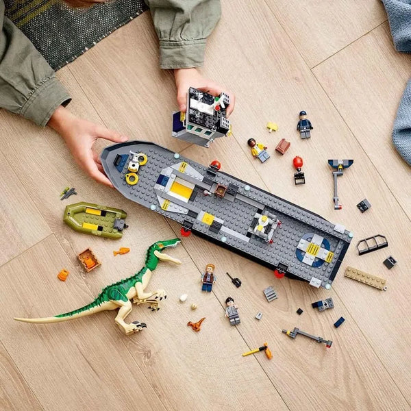Jurassic World Dinosaur Boat Escape Blocks (308 Pcs)