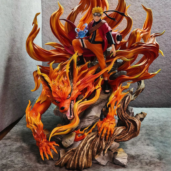 Naruto & Kurama Tailed Beast Statue (43 cm)