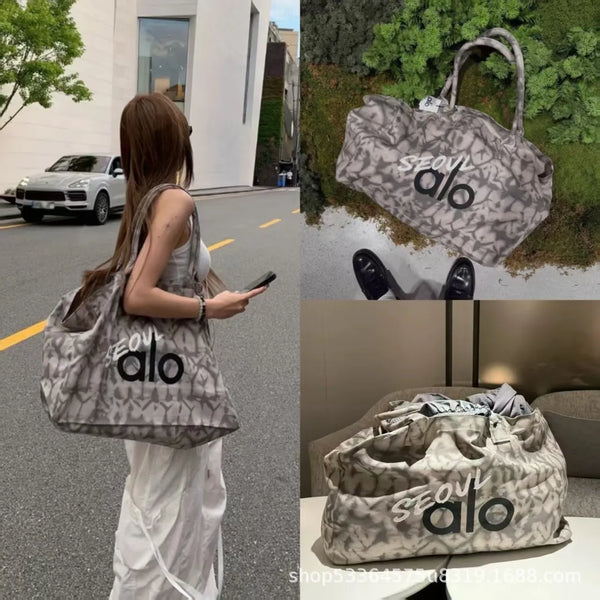 Alo Yoga Seoul Premium Tote Bag