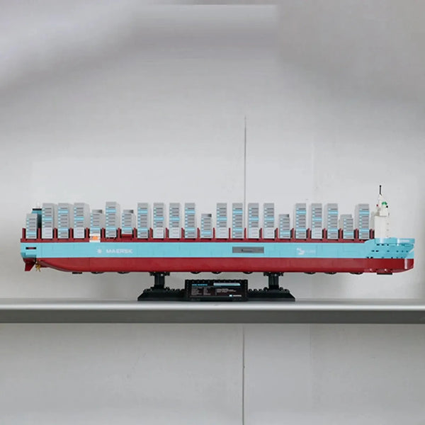 Maersk Container Ship Building Set (1516 Pcs)