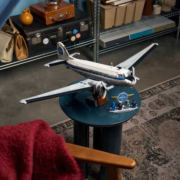 Pan Am Douglas DC-3 Aviation Building Set (1903 Pcs)