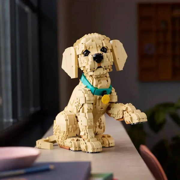 Icons Golden Retriever Puppy Building Set (2102 Pcs)