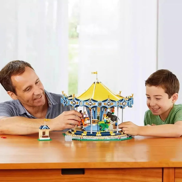 Creator Fairground Carousel Building Set (2670 Pcs)