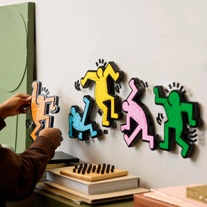 Keith Haring Dancing Figures Art Building Set (1773 Pcs)