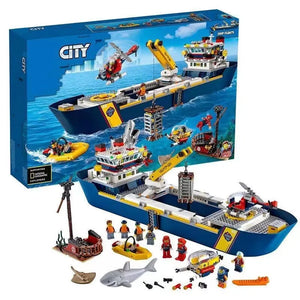 City Ocean Exploration Ship 60266 Building Set (745 Pcs)