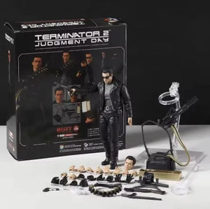 MAFEX T-800 Terminator 2 Judgment Day Action Figure (18 cm)