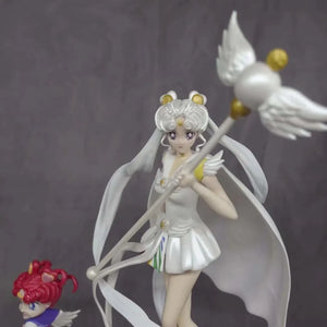 Sailor Moon Tsukino Usagi Action Figure (37 cm)