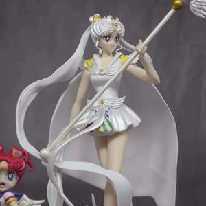 Sailor Moon Tsukino Usagi Action Figure (37 cm)