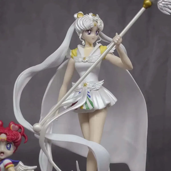 Sailor Moon Tsukino Usagi Action Figure (37 cm)