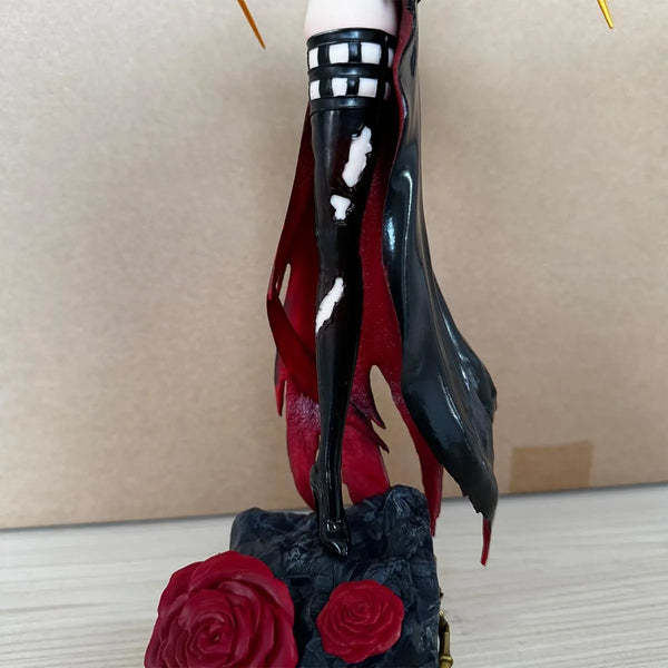 Yor Forger Lethal Elegance Statue (37 cm)