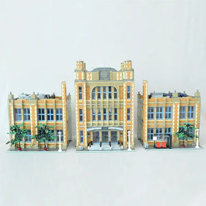MOC FACTORY 49130 Modular School Building Kit (14412 Pcs)