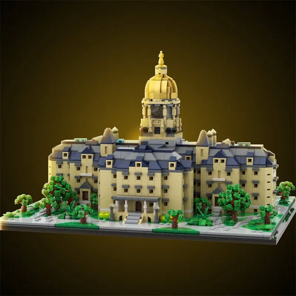 GOBRICKS University of Notre Dame Building Blocks (2516 Pcs)