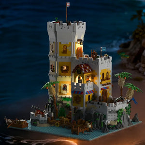 Xbert 66095 Sierra Madre Fortress Modular Building Kit (4567 Pcs)
