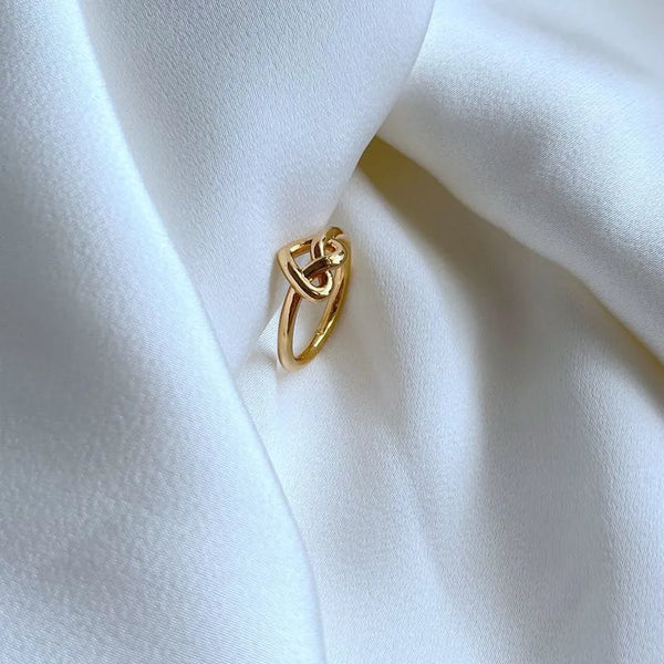 KS Sweetheart Knot Band Ring