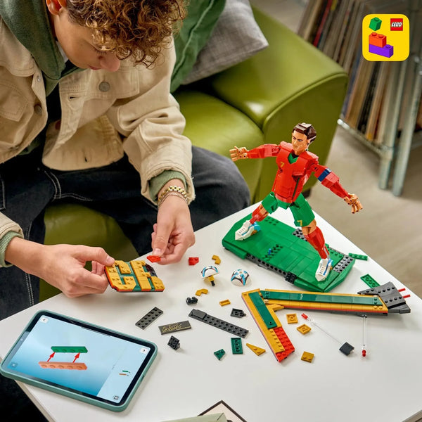 Editions 43016 Cristiano Ronaldo Building Blocks (854 Pcs)