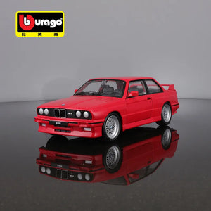 Bburago 1:24 BMW M3 Classic Model