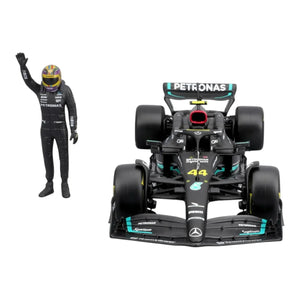 Bburago 1:24 Mercedes-AMG Petronas W14 No. 44 Model