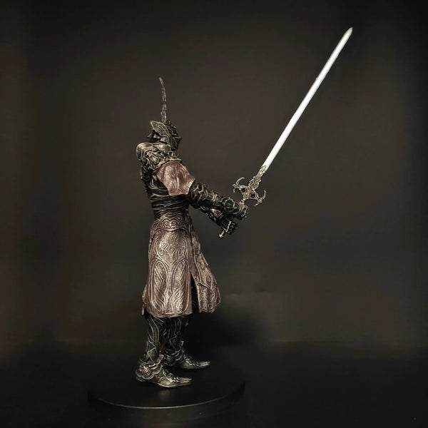 Demon's Souls Penetrator Knight Action Figure (25 cm)