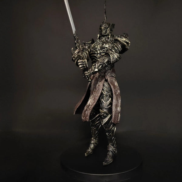 Demon's Souls Penetrator Knight Action Figure (25 cm)