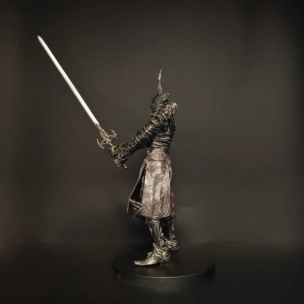 Demon's Souls Penetrator Knight Action Figure (25 cm)