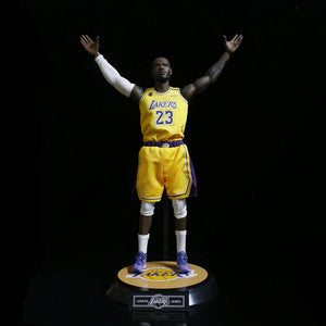 NBA LeBron James LA Lakers Masterpiece Figure (39 cm)