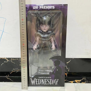 Mezco Toyz WeDAY Dance Gothic Outcast Doll (27 cm)