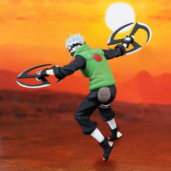 Banpresto Naruto Kakashi Hatake Battle Stance Figure (18 cm)