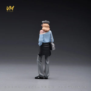VM 1/18 Parisian Chic Street Fashion Model Figure