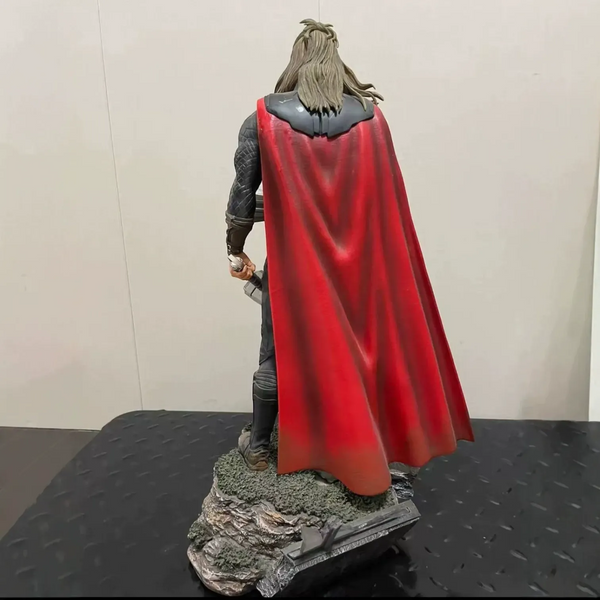 Marvel Avengers Endgame Thor 1/4 Scale Resin Statue (62 cm)