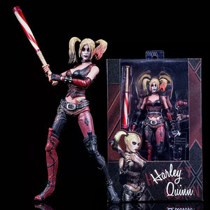 Harley Quinn Arkham City Goth Punk Figure (17 cm)