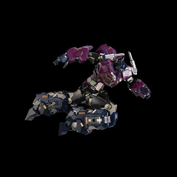 Inversion Peak Optimus Prime Action Figure (21 cm)