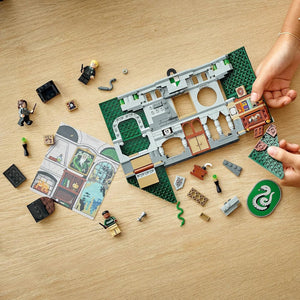 Harry Potter Slytherin Banner Building Blocks (349 Pcs)