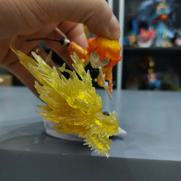 DS Zenitsu Agatsuma Sword Drawing Figure (15 cm)