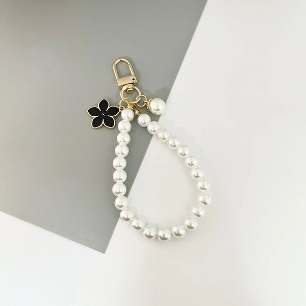Pearl-Chateau Bracelet Keychain